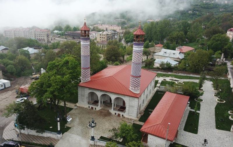 Şuşa mədəniyyətinin incisi - Yuxarı Gövhər Ağa məscidi