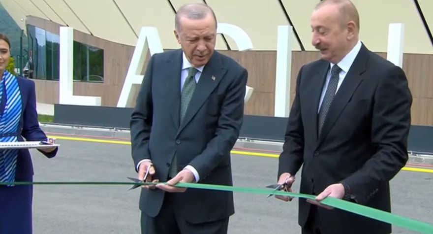 Laçın Beynəlxalq Hava Limanı AÇILDI