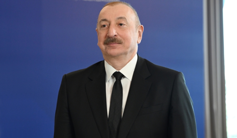 Prezident Azərbaycan xalqını TƏBRİK ETDİ