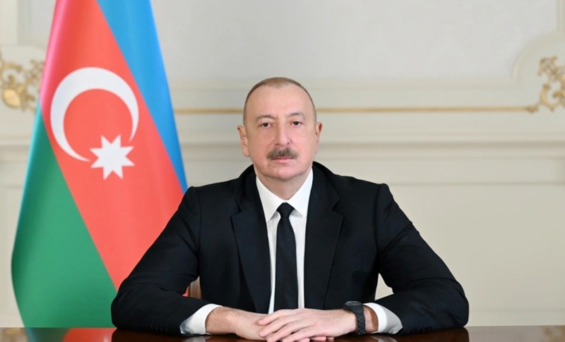 Prezident “Qarabağ”ı təbrik etdi