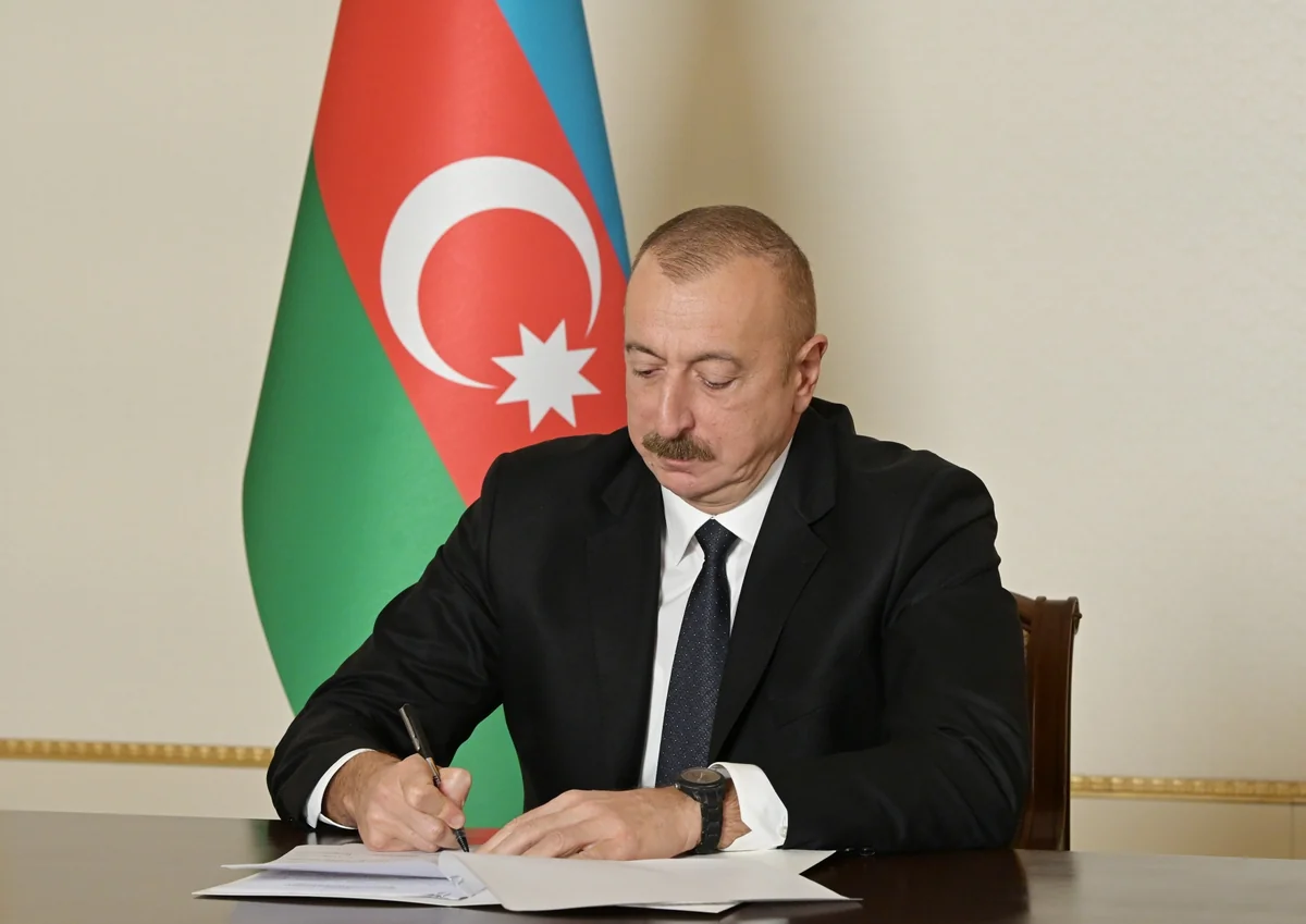 Prezident əfv sərəncamı imzaldı - SİYAHI